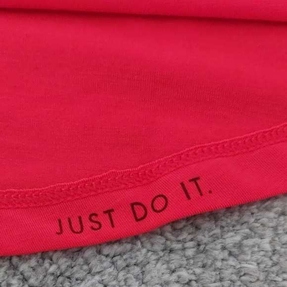 Nike Women's Dri-Fit One Luxe Tee T-Shirt Small Red Soft Breathable Recycled - Picture 11 of 16